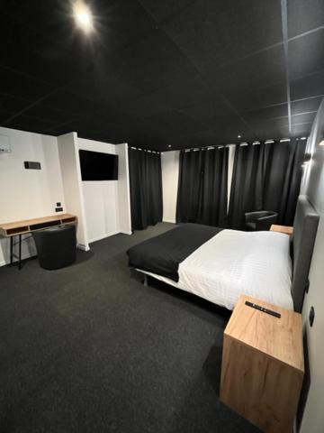 Hotel La Basilique Epinal Bagian luar foto
